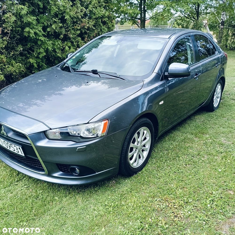 Mitsubishi Lancer