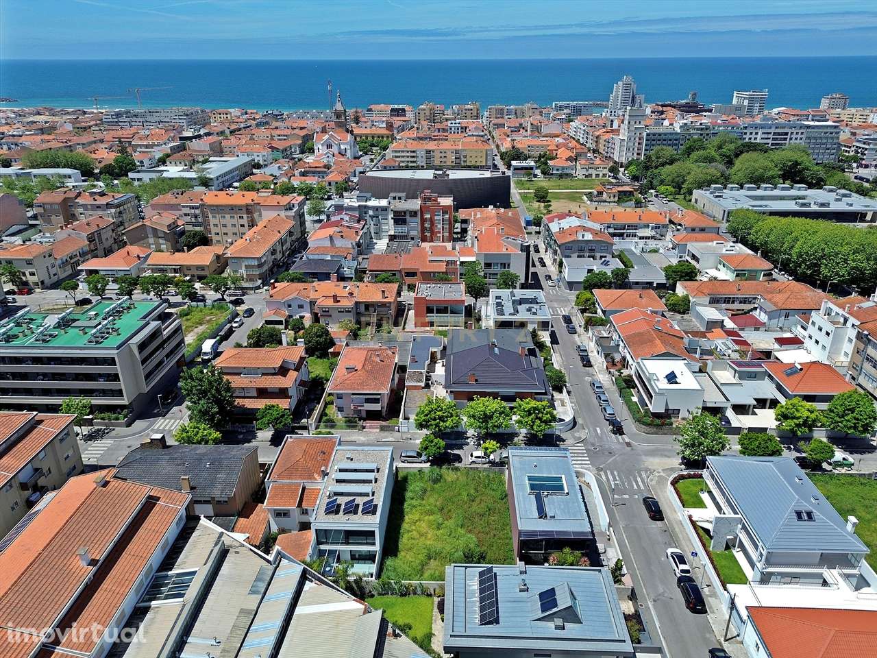 Terreno para construção de moradia no Centro de Espinho - Grande imagem: 5/18