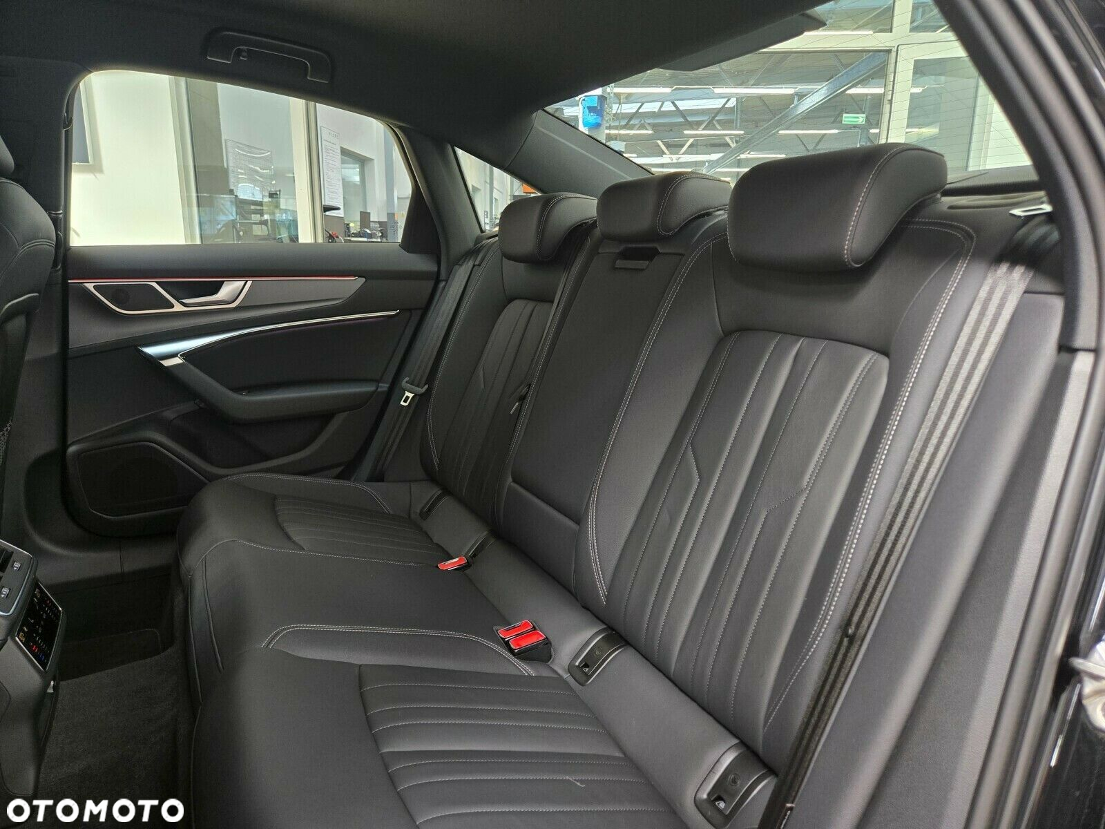 Audi A6 - 12