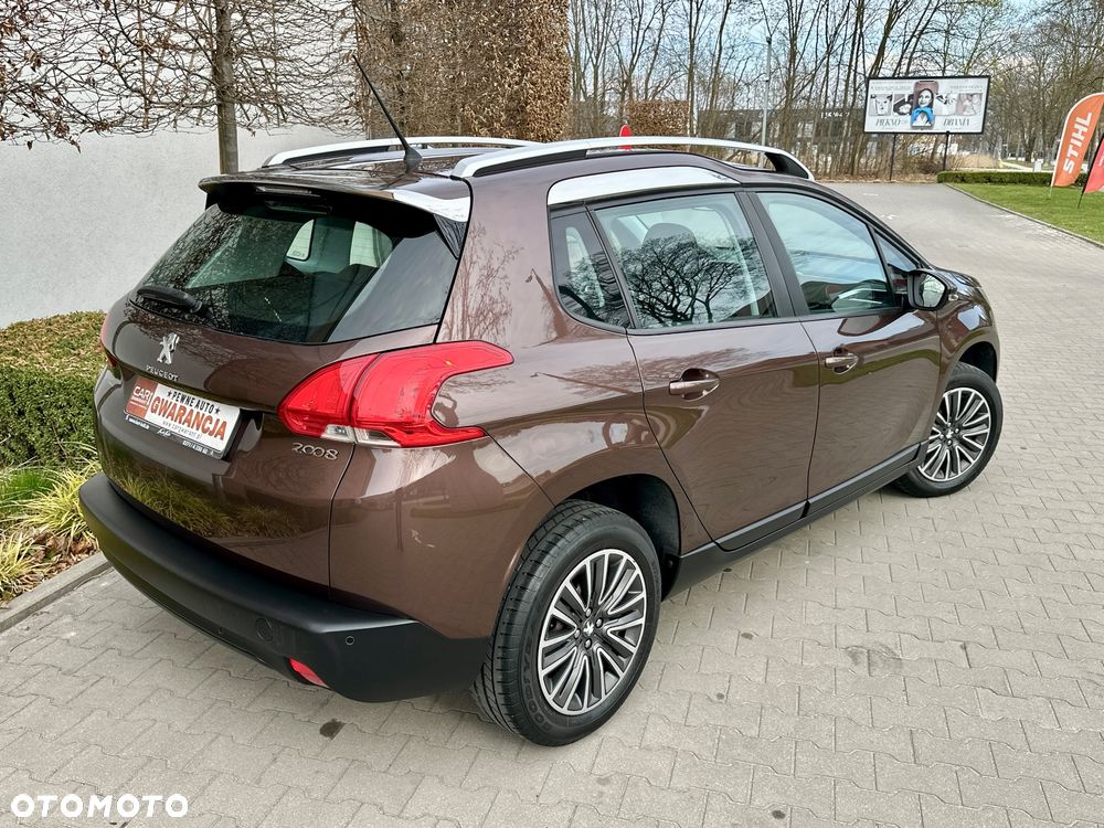 Peugeot 2008 PureTech 82 Allure - 19