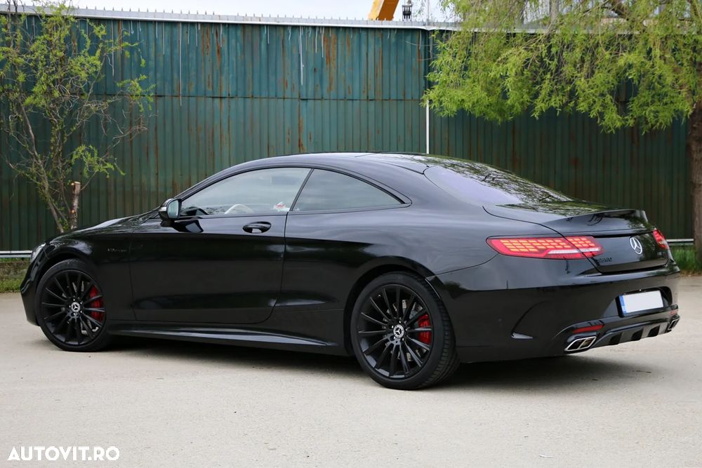 Mercedes-Benz S 560 4MATIC Coupe Aut - 21