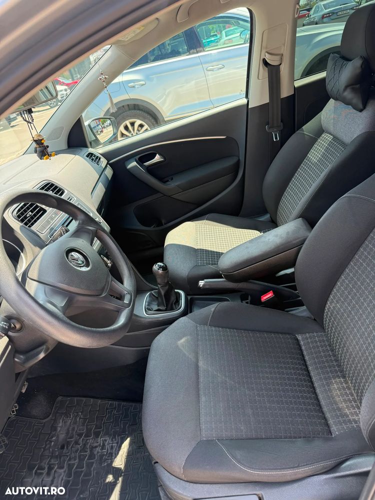 Volkswagen Polo - 5