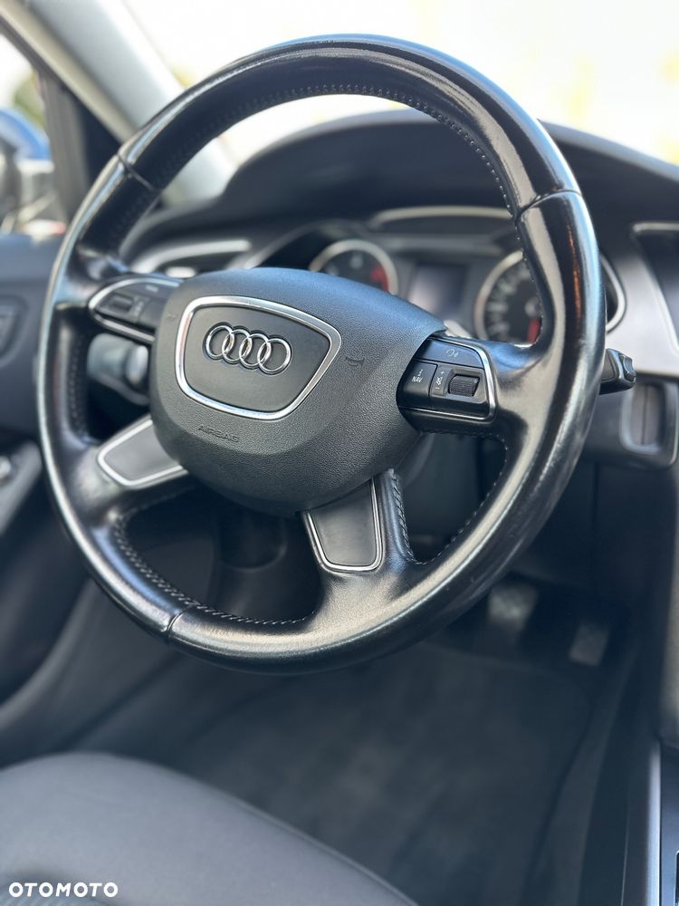 Audi A4 Avant 2.0 TDI DPF Ambiente - 24