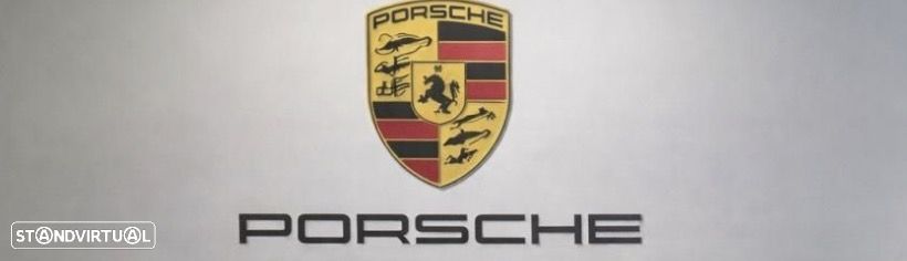 Porsche Panamera Standard - 1