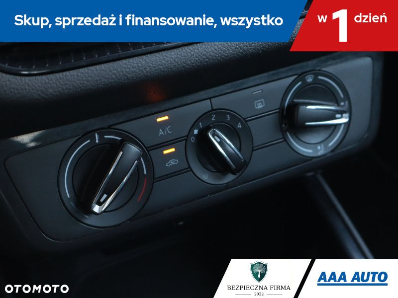 Skoda Fabia - 17