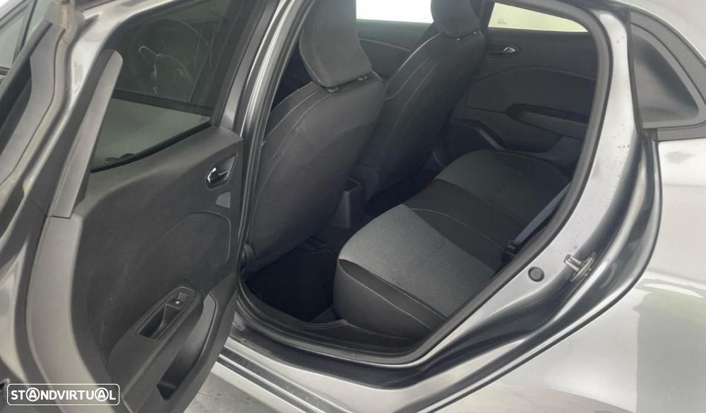 Renault Clio 1.0 TCe Evolution Bi-Fuel - 6