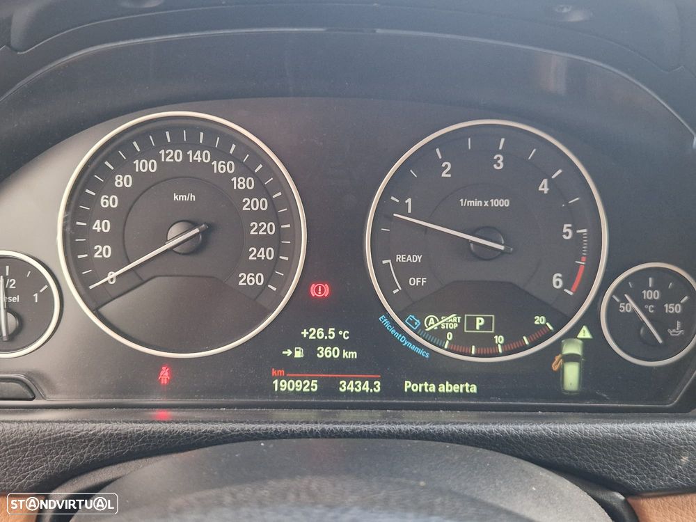 BMW 318 d Line Luxury Auto - 6