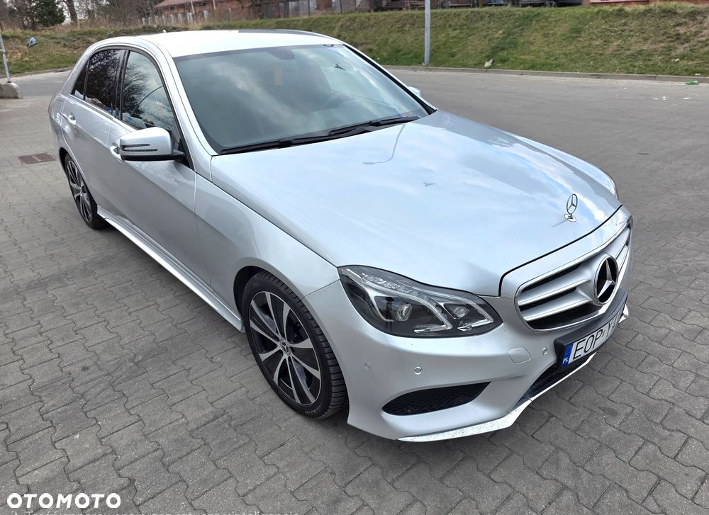 Mercedes-Benz Klasa E 300 BlueTec Hybrid - 2