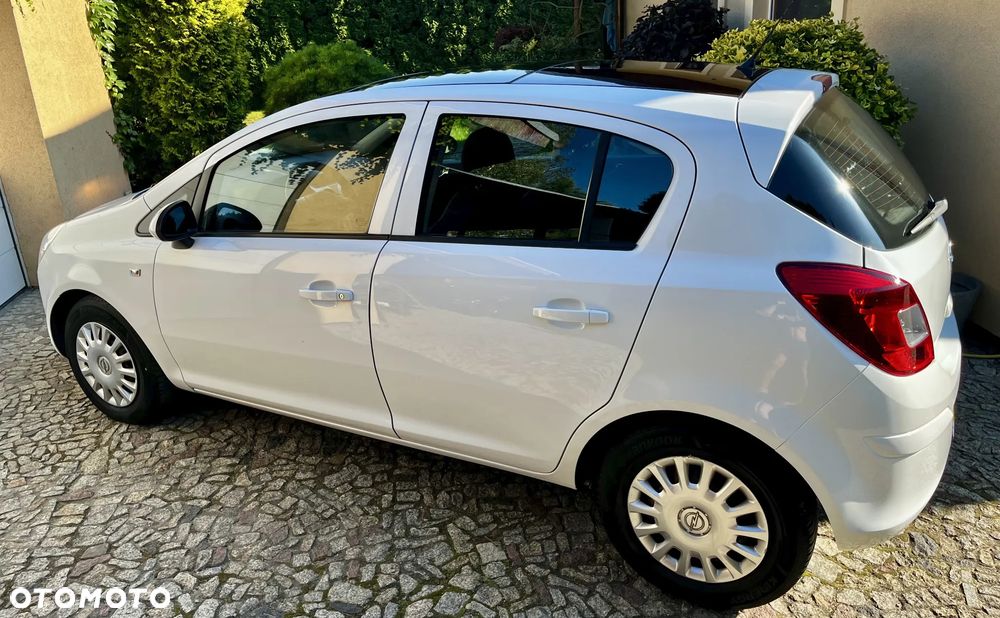 Opel Corsa - 3