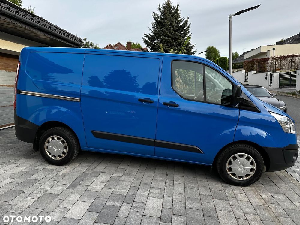 Ford TRANSIT CUSTOM - 6