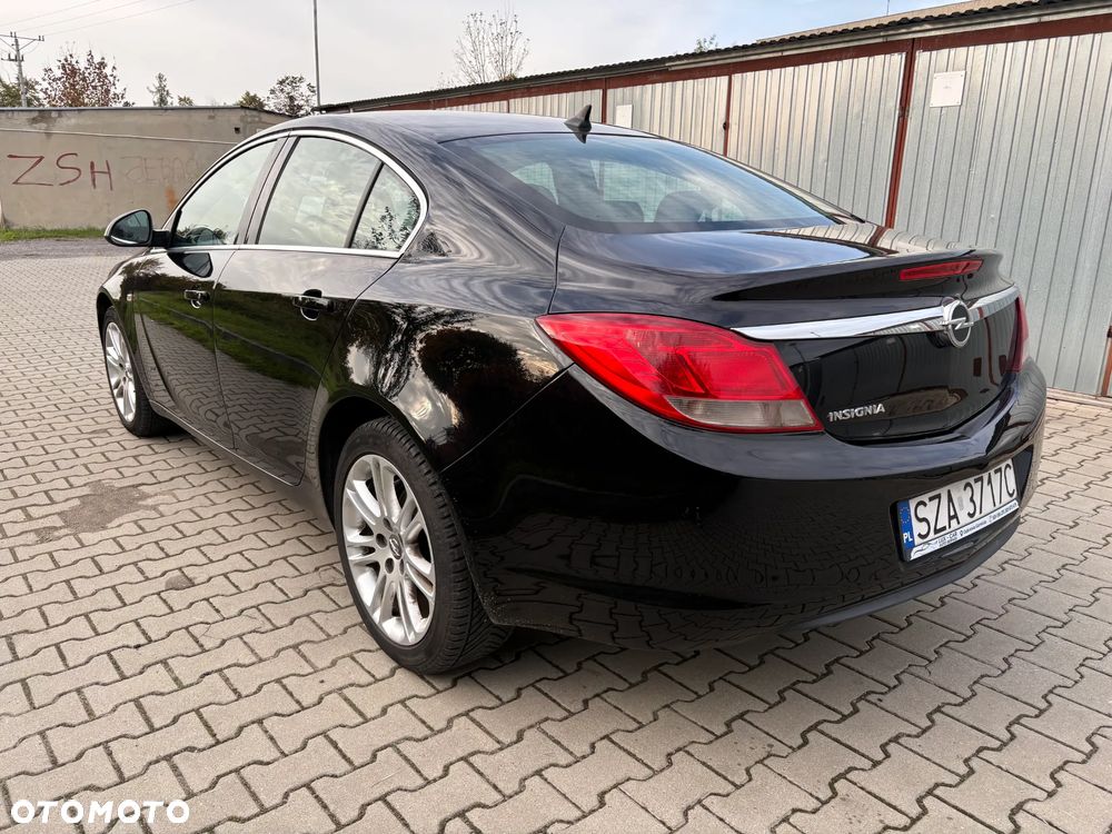 Opel Insignia - 10