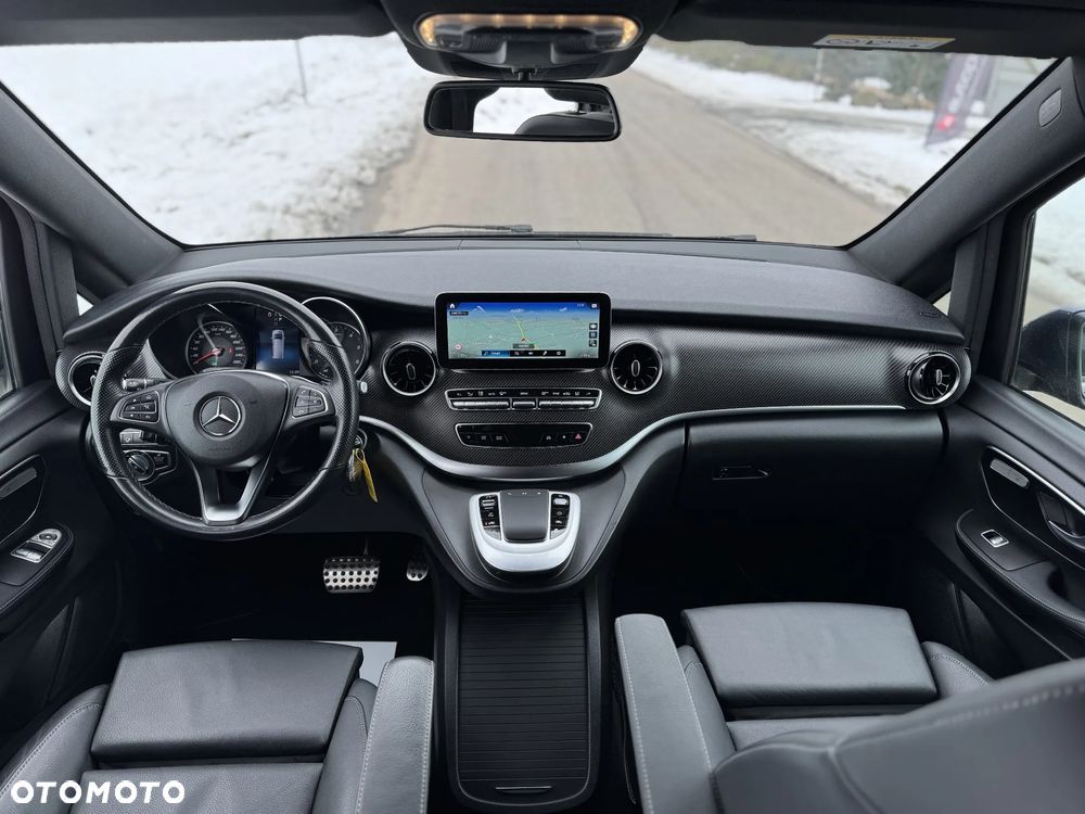 Mercedes-Benz Klasa V 300 d extralang 4Matic 9G-TRONIC Avantgarde Edition Edition 2023 - 35