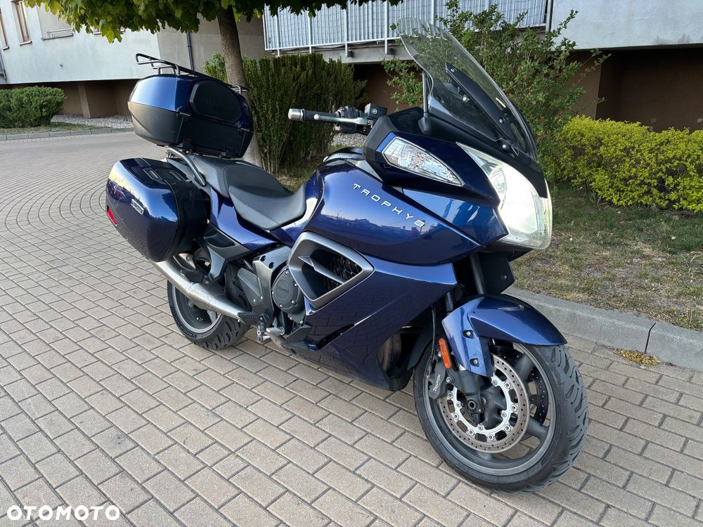 Triumph Trophy - 1