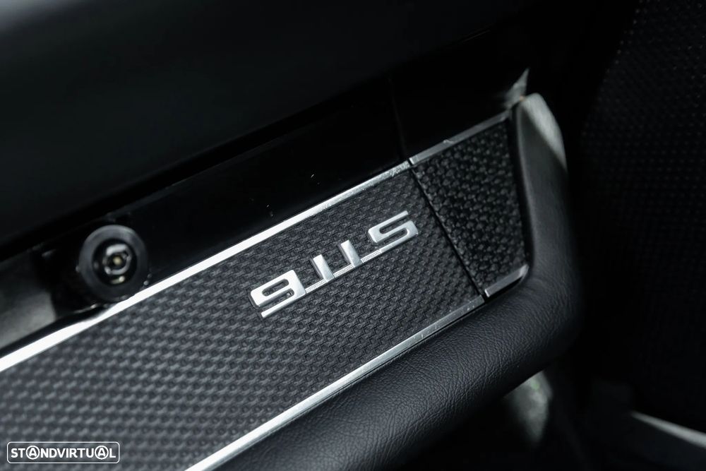 Porsche 911 Série F - 29