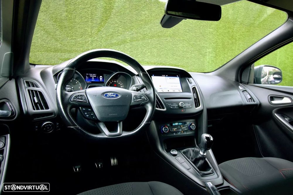 Ford Focus 1.5 TDCi ST-Line - 3