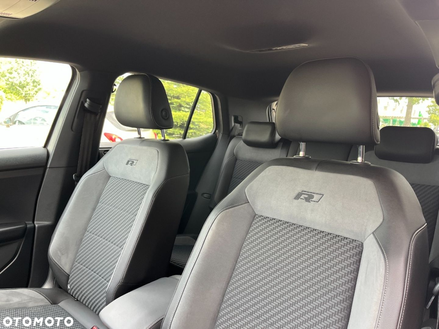 Volkswagen T-Cross 1.0 TSI R-Line DSG - 26