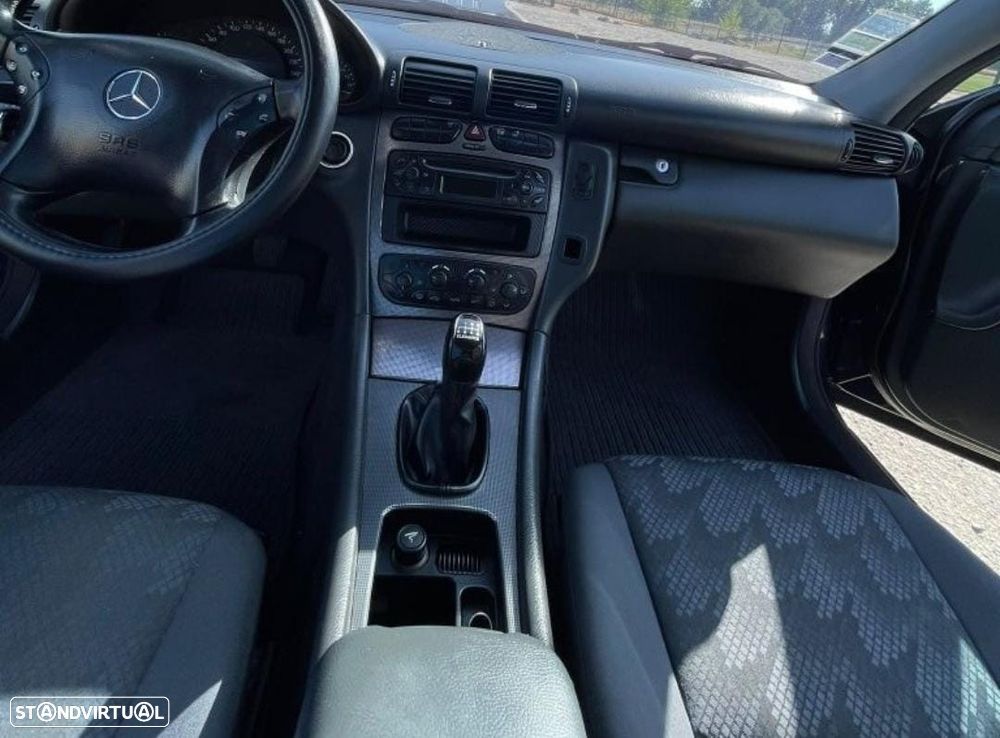 Mercedes-Benz C 220 CDi Avantgarde - 2
