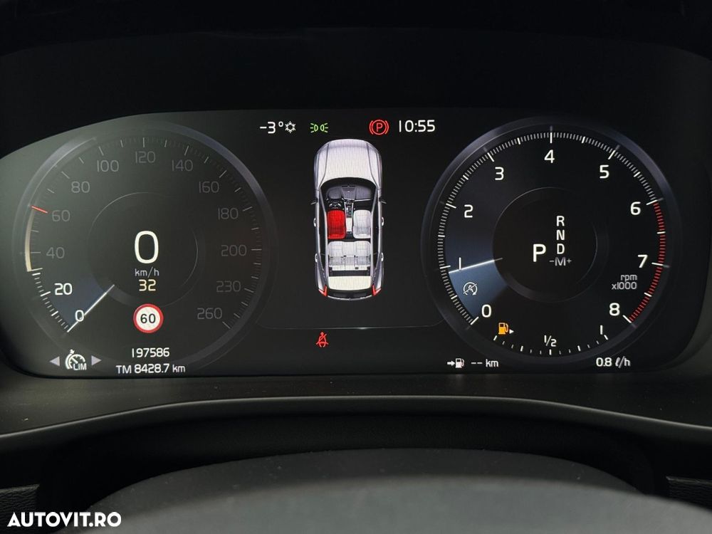 Volvo XC 40 - 18