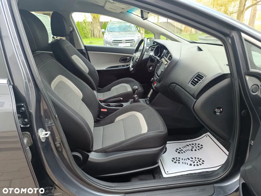 Kia Ceed 1.6 CRDi XL - 33