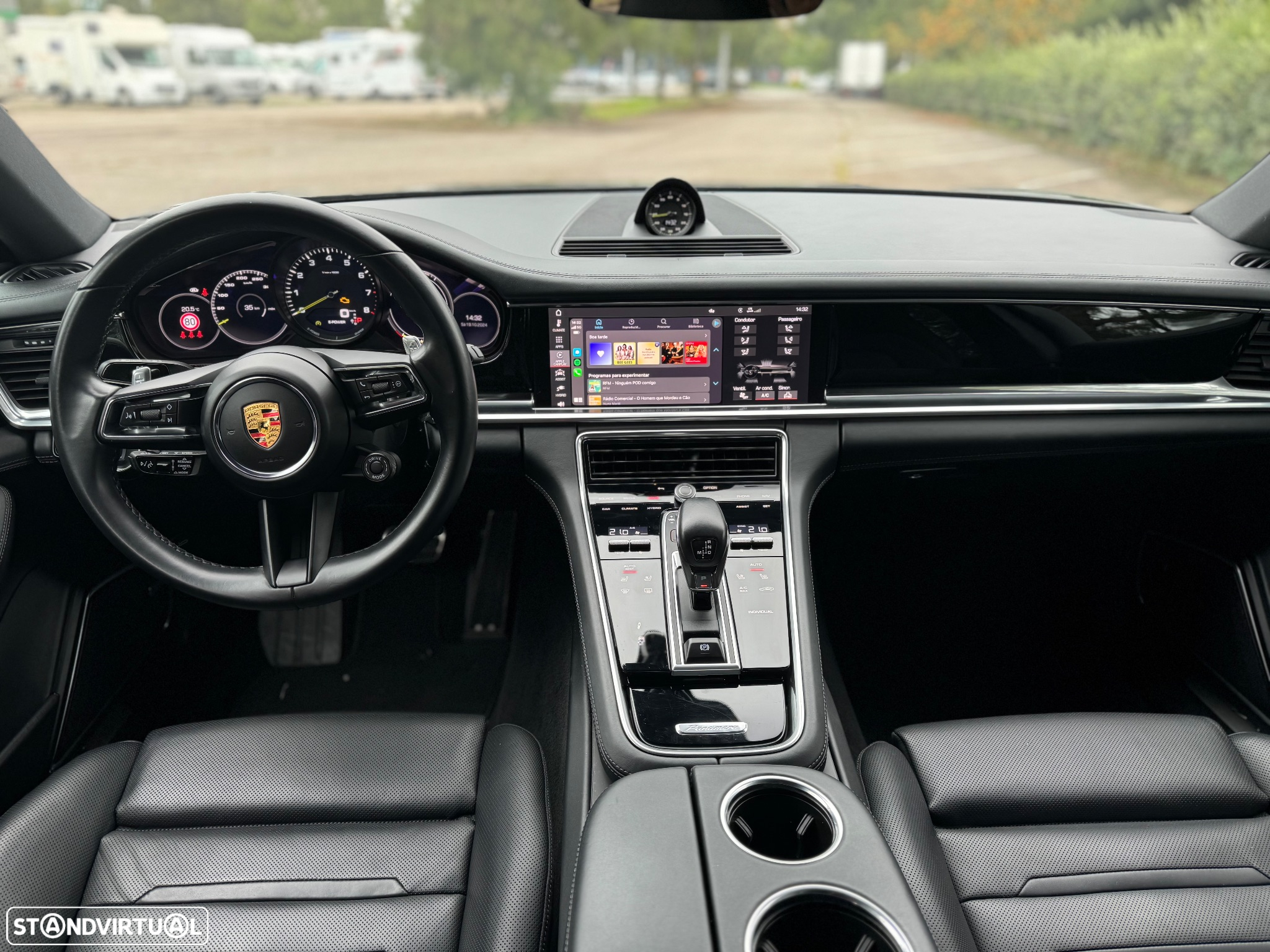 Porsche Panamera 4 E-Hybrid Executive - 14