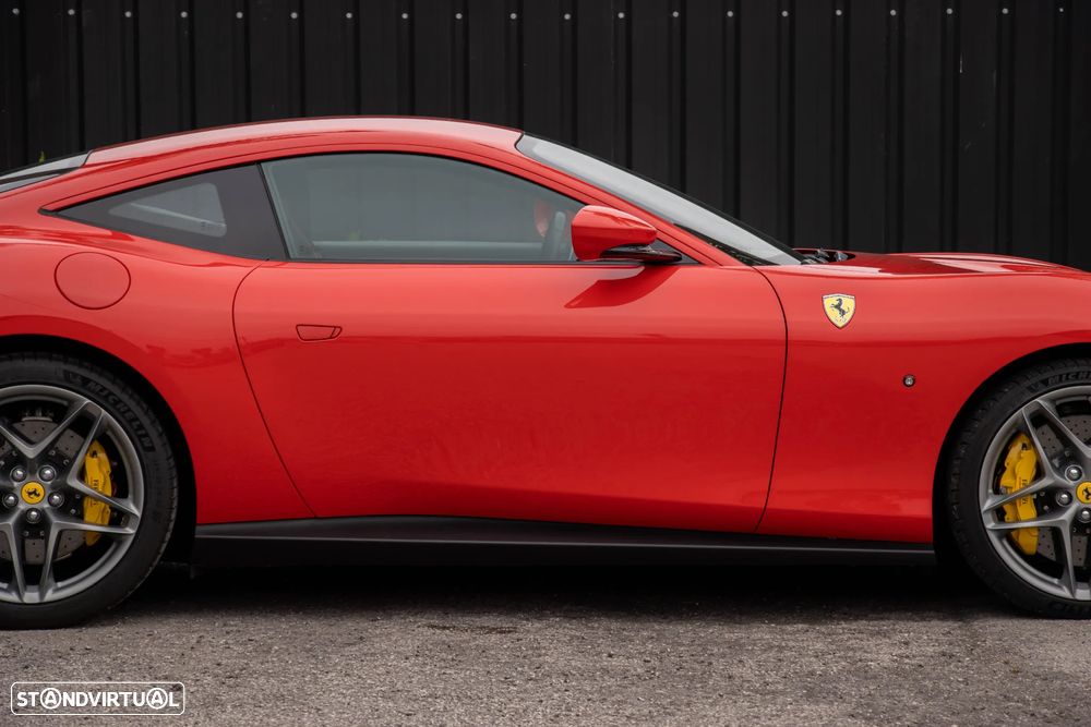 Ferrari Roma 3.9 Twin-Turbo V8 - 29