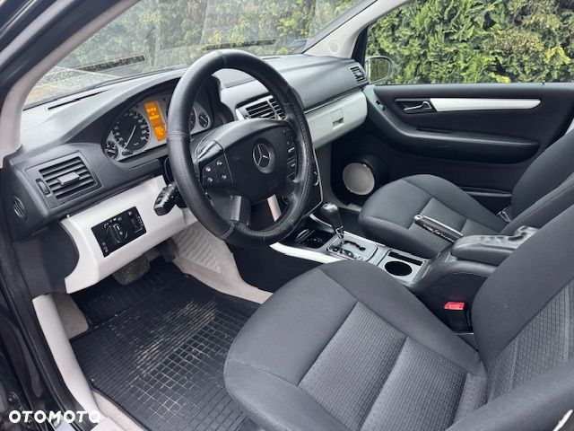 Mercedes-Benz Klasa B - 12