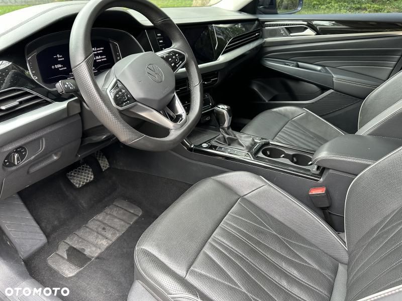 Volkswagen Passat - 7