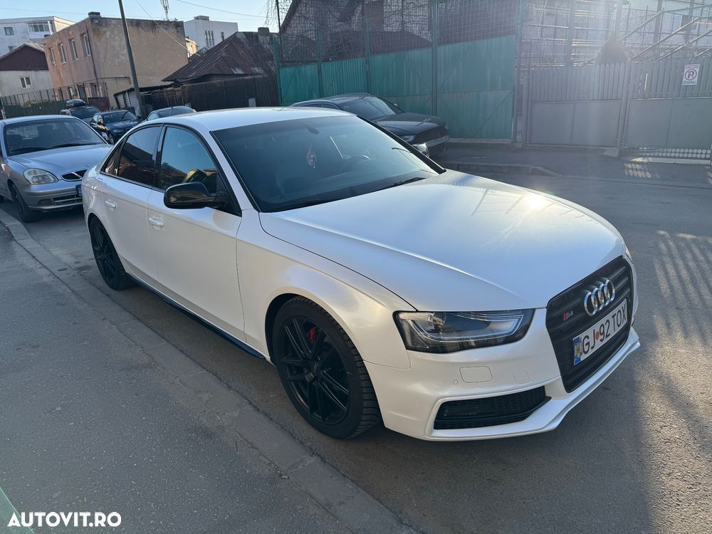 Audi A4 2.0 TDI DPF multitronic S line Sportpaket - 15
