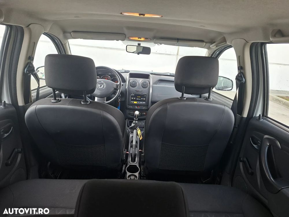 Dacia Duster 1.2 TCe 4x2 Laureate - 11