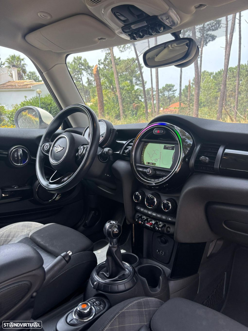 MINI 3 Portas One - 12