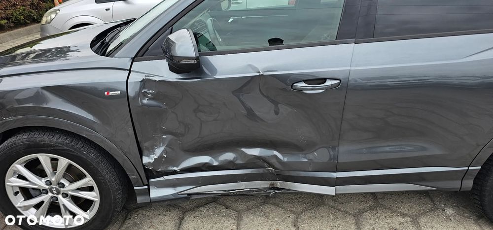 Audi Q3 35 TDI S tronic S line - 35