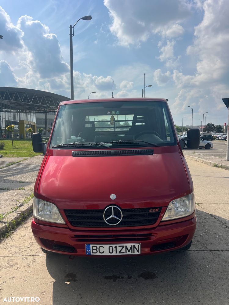 Mercedes-Benz Sprinter - 2