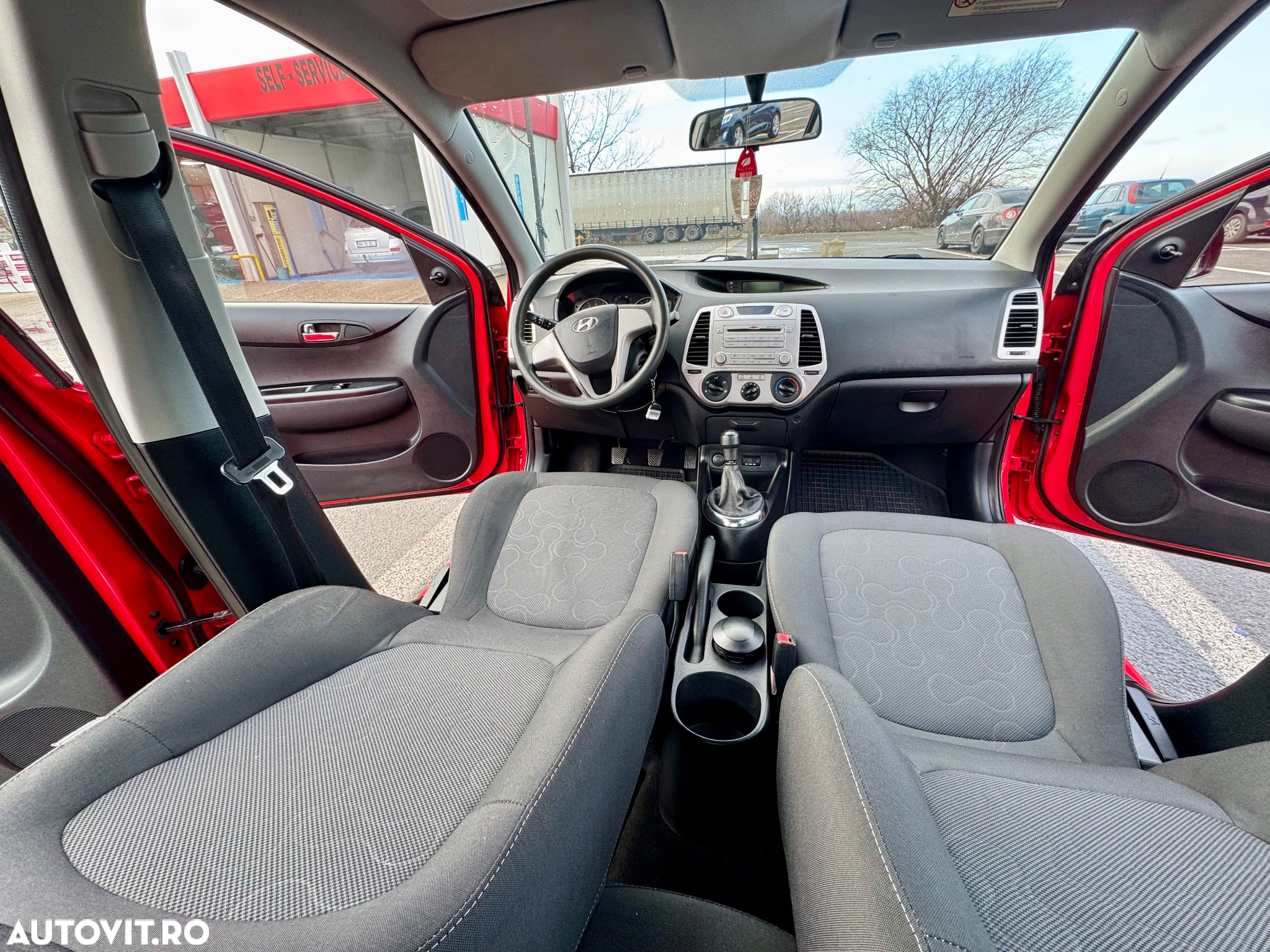 Hyundai i20 - 13
