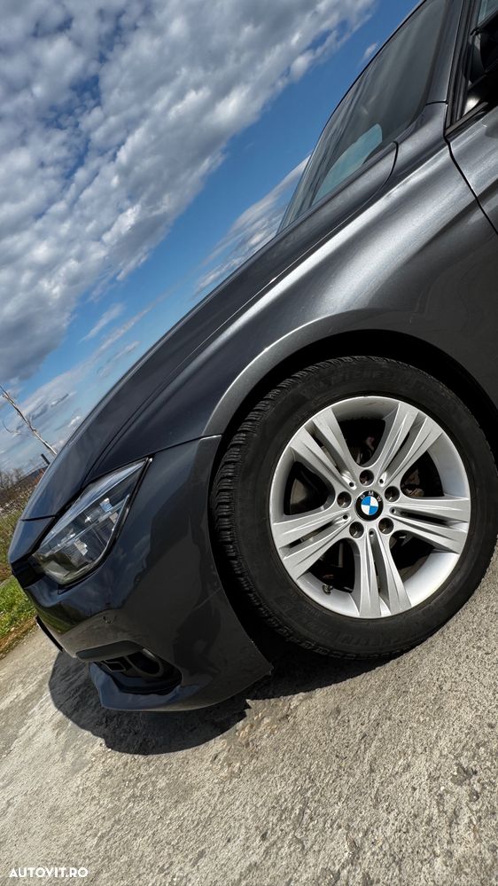BMW Seria 3 320d Aut. Efficient Dynamics Edition - 19