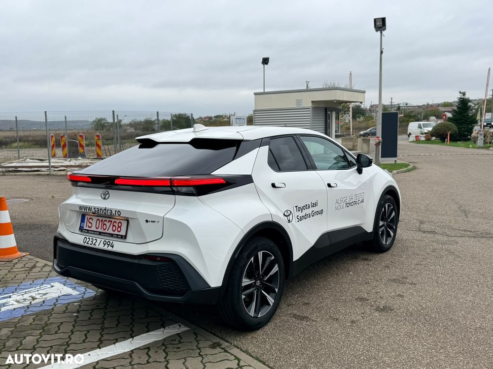 Toyota C-HR - 7