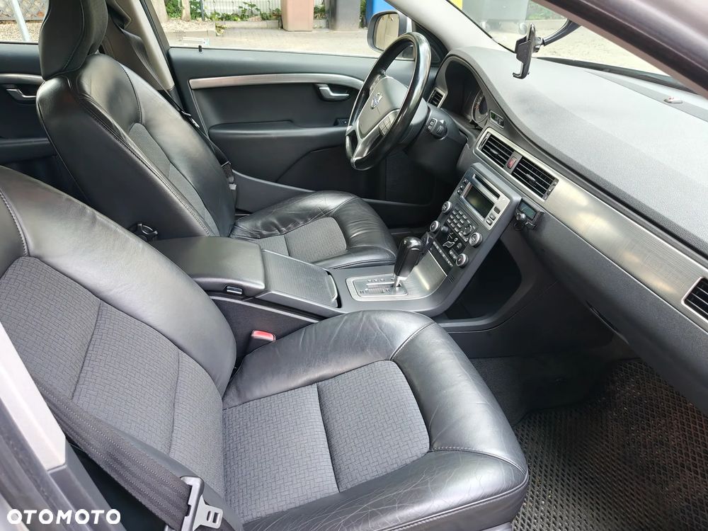 Volvo V70 - 10
