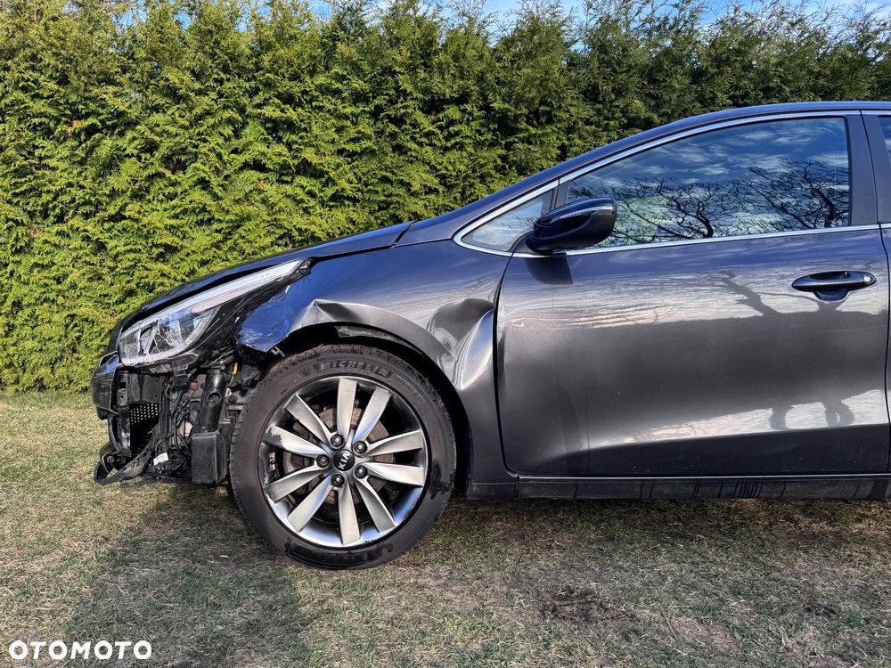 Kia Ceed 1.6 CRDi 128 97g Edition 7 - 9