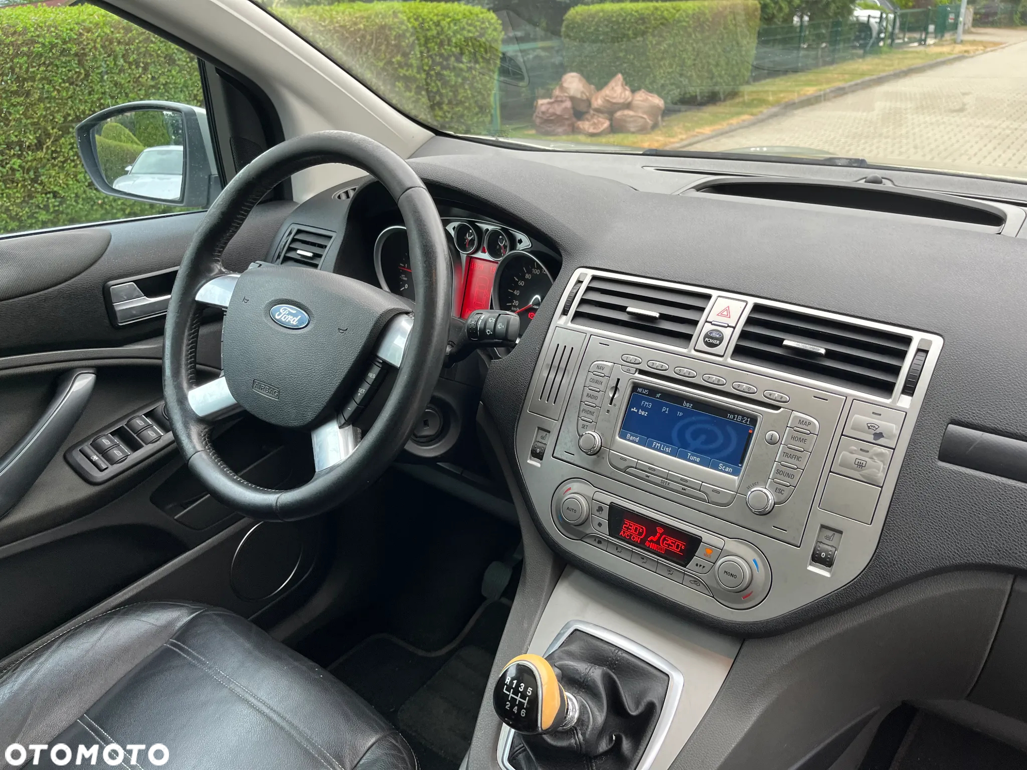 Ford Kuga 2.0 TDCi Titanium - 6