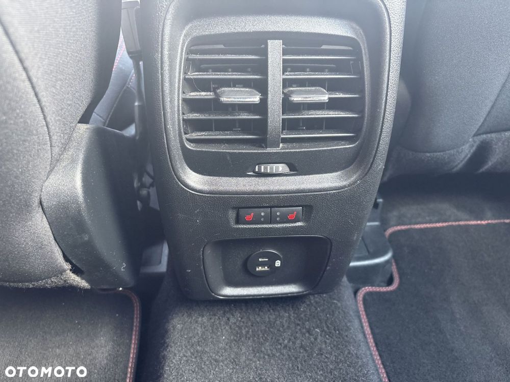 Ford Kuga 2.5 FHEV FWD ST-Line - 18