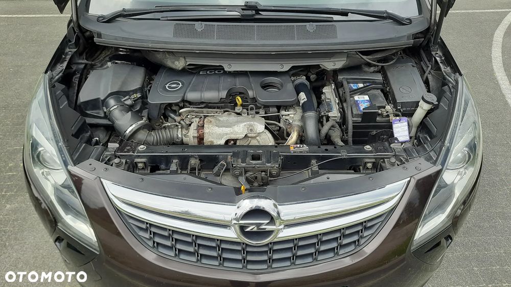 Opel Zafira - 15