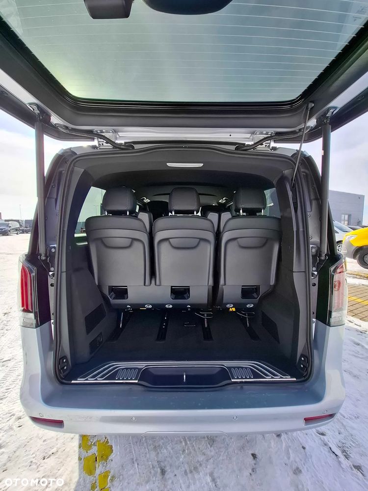 Mercedes-Benz Klasa V 300d - 8