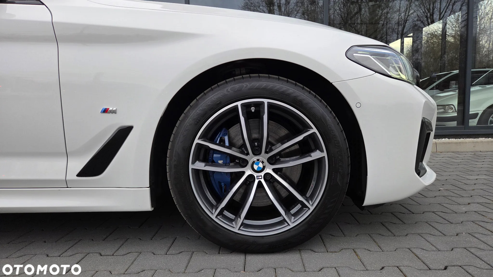 BMW Seria 5 - 32