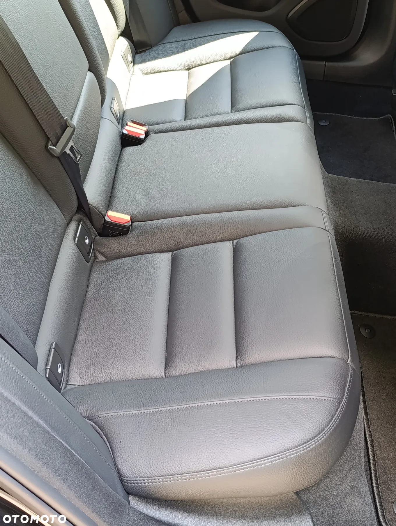 Volvo S60 B5 B AWD Plus Dark - 22