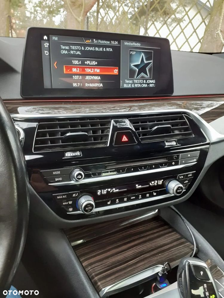 BMW Seria 5 530i GPF Sport Line sport - 10
