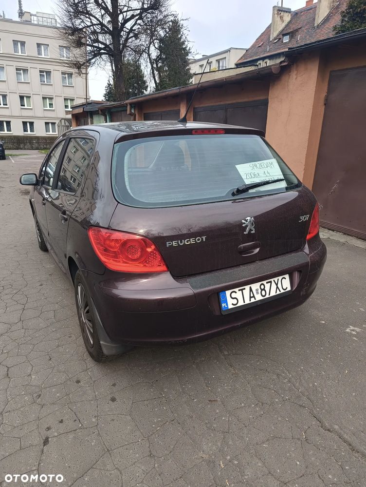 Peugeot 307 1.4 Oxygene - 2