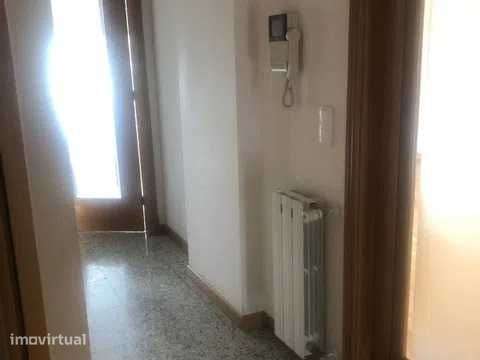 Alugo Apartamento T2 Cidade da Maia - Grande imagem: 3/12