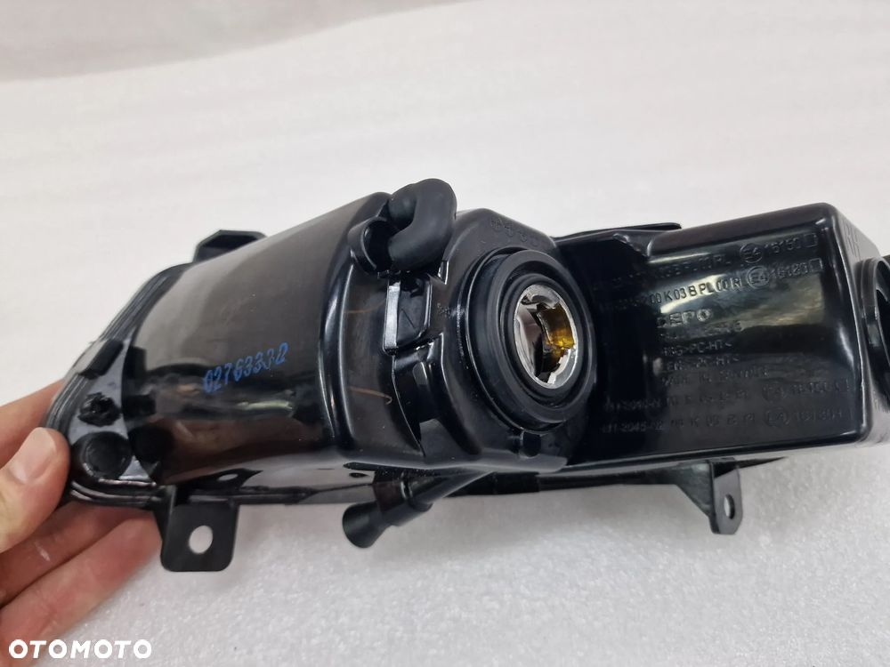 VW POLO V 6R0 08- PRAWY HALOGEN NA DWIE ŻARÓWKI , BARDZO ŁADNY , NR AUKCJI LPP58 - 5