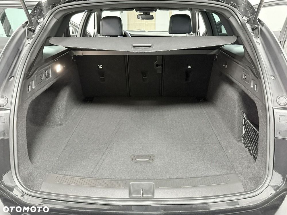 Opel Insignia - 37