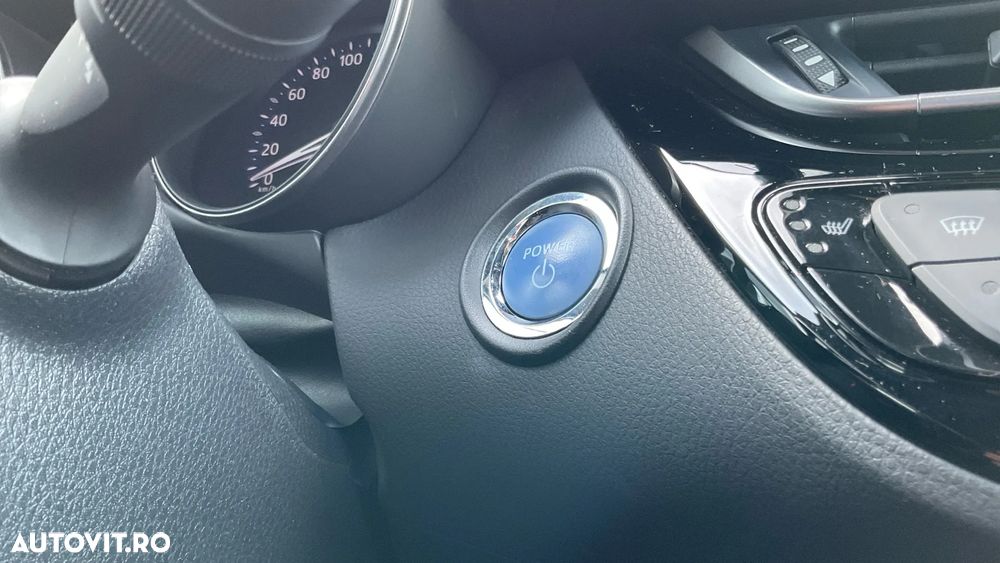 Toyota C-HR 2.0 HSD 184 CP 4x2 CVT C-ult Style bi-tone - 24