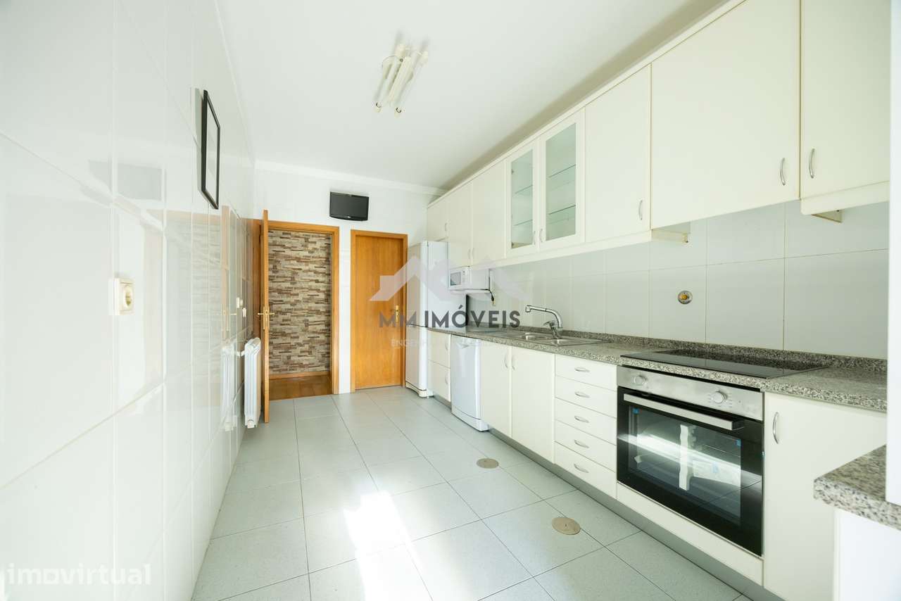 Apartamento T2 | Vila Nova Gaia | Terraço | Garagem - Grande imagem: 3/34